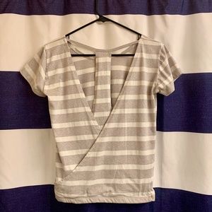 Cute grey/white t-shirt